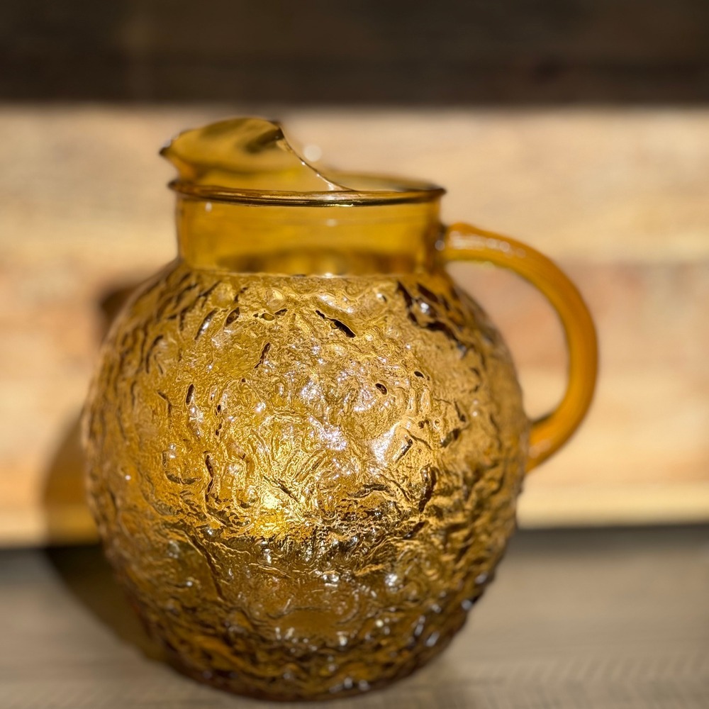 Vintage Anchor Hocking Lido Honey‎ Gold Round Pitcher Milano Yellow